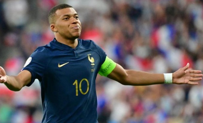 Mbappe kthen prapa delegacionin arab të Al Hilal-it