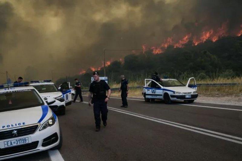 “Duan të na djegin”- Mbylli emigrantët në kamion, kërkohet hetim për shqiptarin