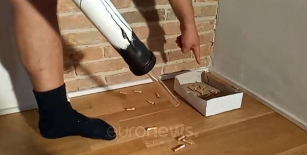 Shqiptari në Itali shpik pajisjen që thith bishtat e cigareve
