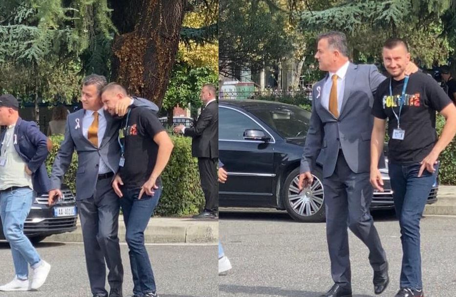 Qëlloi kameramanin që po filmonte Berishën, kërkon ndjesë Flamur Noka