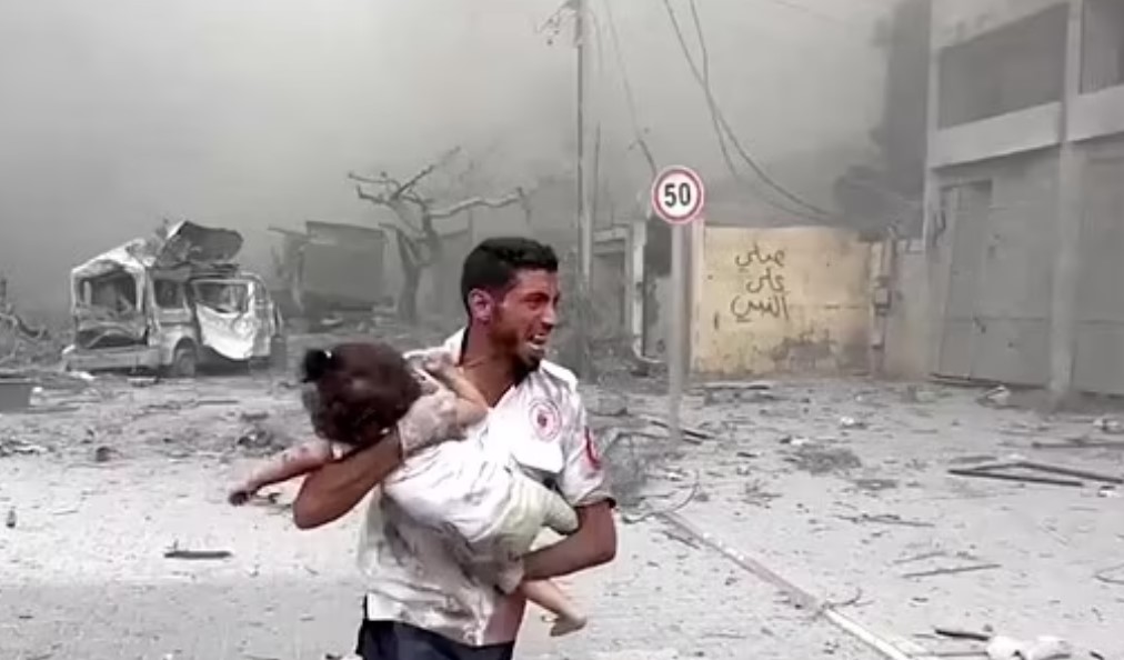 Foto tronditëse të fëmijëve mes luftës në Izrael