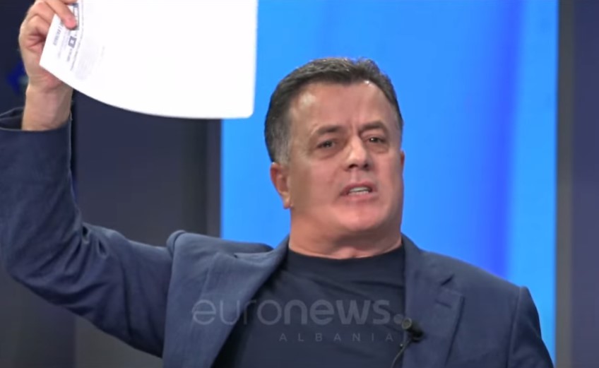 “U ushtrua ndikim”,  Noka: Dëshmi qesharake edhe Enver Hoxha ngrinte akuzë tamam