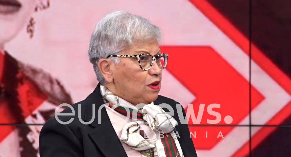Arbëresha Luçia: Mësueset na gjuanin me shkopinj te duart nëse nuk flisnim italisht