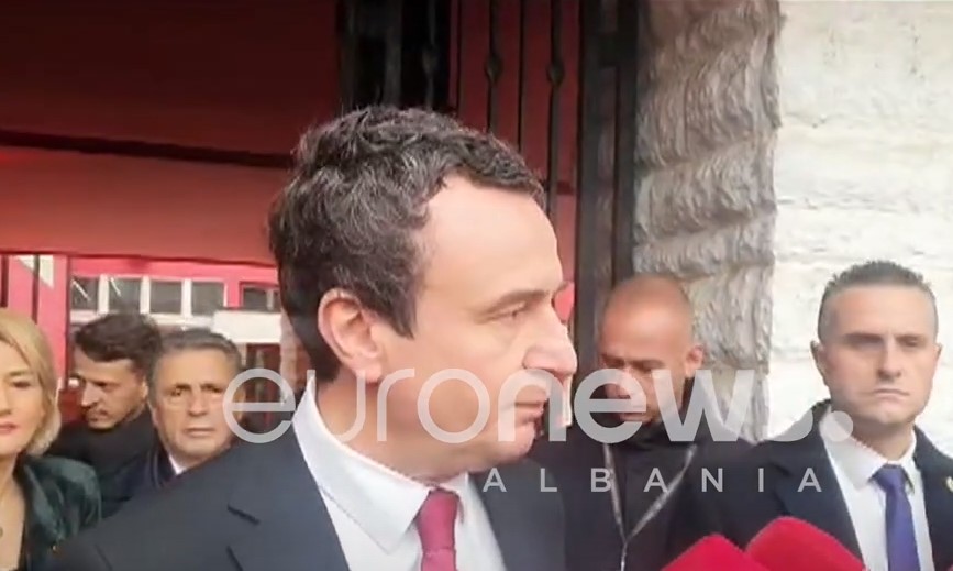 Kurti: Sot nuk është dita që të flasim për dallimet politike, jemi bashkë