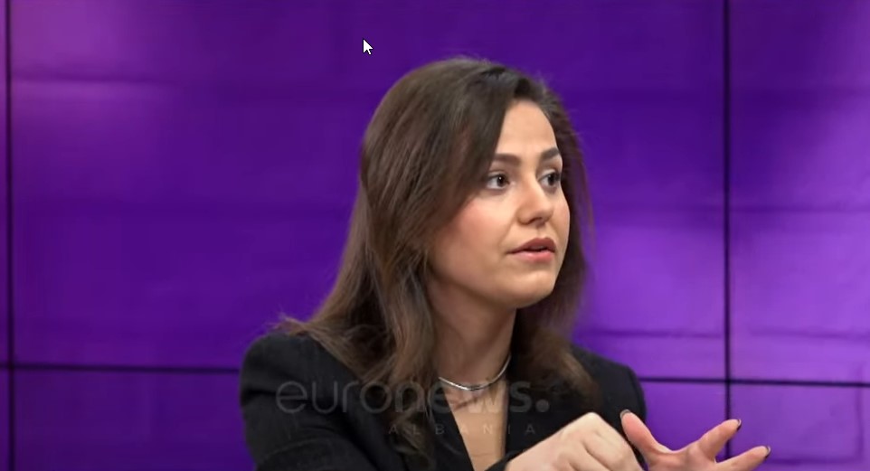 Dhunimi i të miturve, Sinaj: Në kopshte duhet 1 edukatore për 7 fëmijë, jo për 25