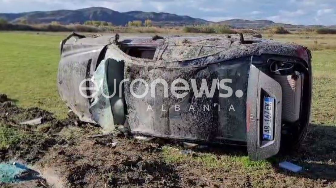 Makina del nga rruga në Fier, 4 të plagosur