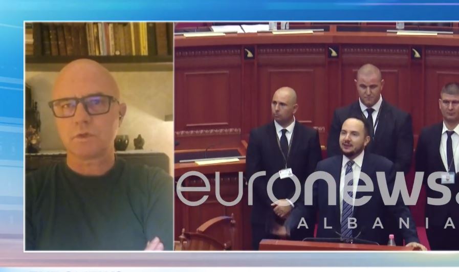 “Rezistencë kudo! Nga Kuvendi, në sheshe” – Strazimiri zbardh skenarin e PD