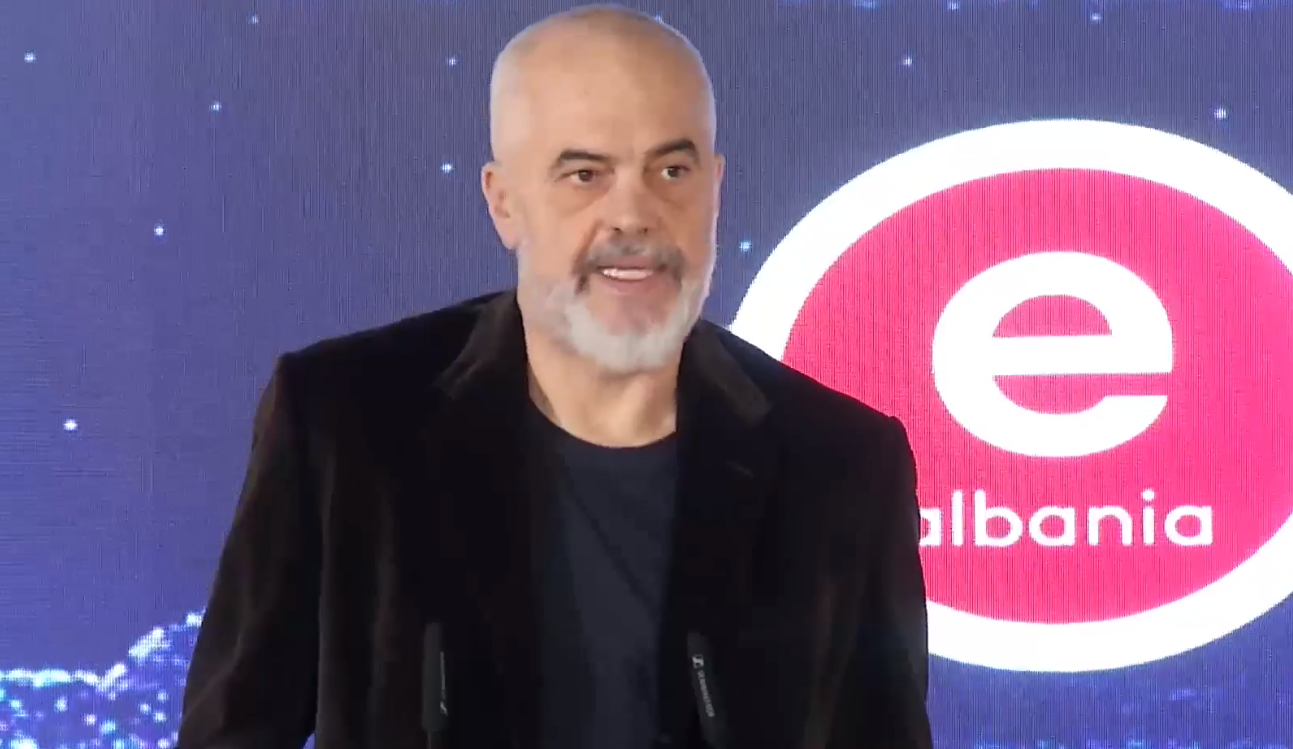 Rama prezanton asistentin virtual të e-Albania: Në 2024 do të jetë me zë e figurë