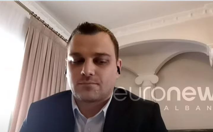 Flet për herë të parë për Euronews Albania, djali i Fredi Belerit