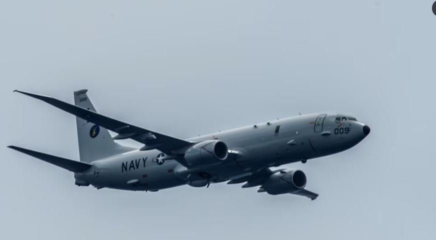 Avionët ushtarakë të Kinës ndjekin një avion amerikan mbi Ngushticën e Tajvanit