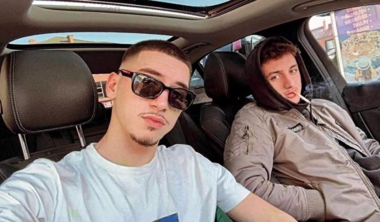 EMRAT|Shkak radha për qethje, si djemtë e biznesmenëve vranë me shufra të riun jetim
