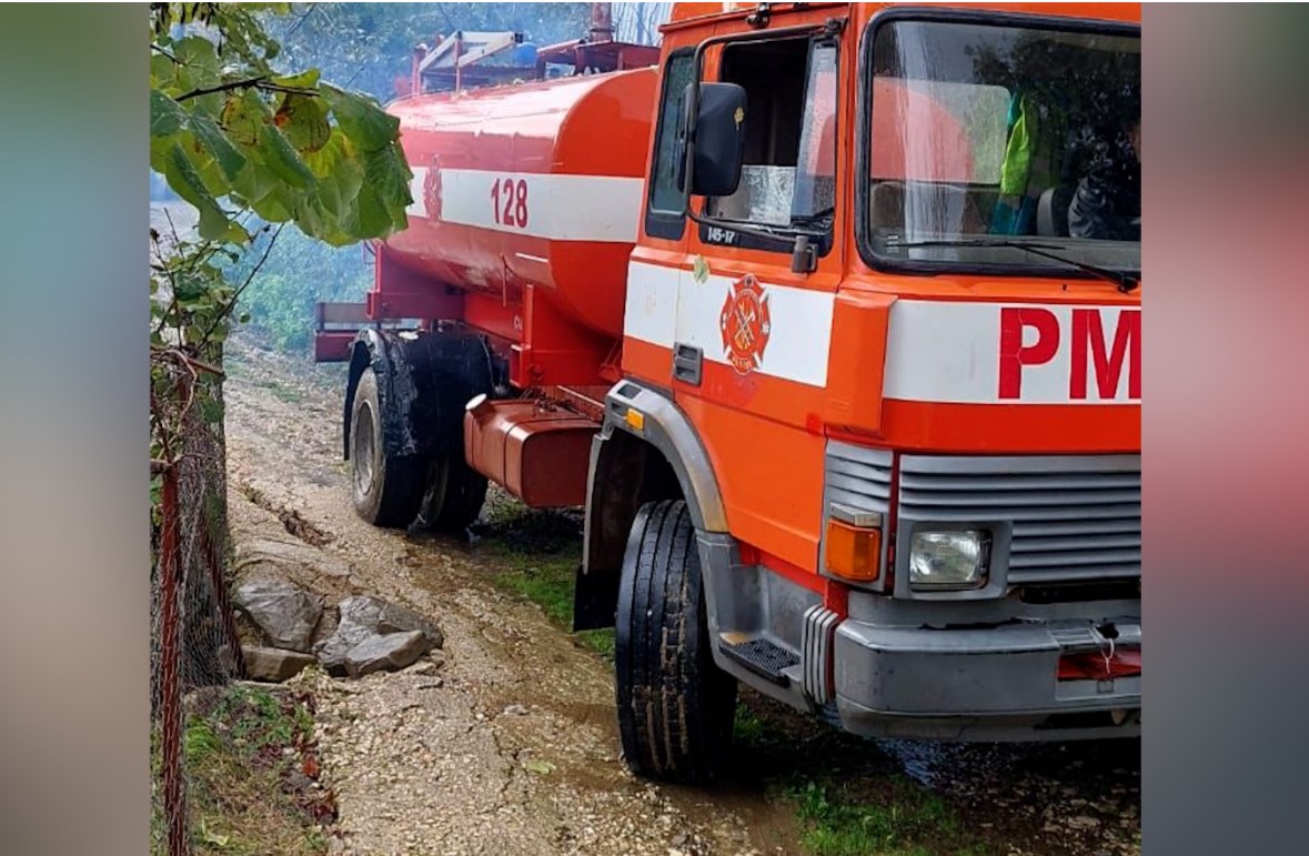 Shkëndija elektrike djeg dy banesa në Gjirokastër dhe Përmet