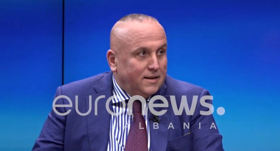 Kulla: Dadoja e Erdogan ka qenë shqiptare, në dasmën e vajzës ftoi Fatos Nanon