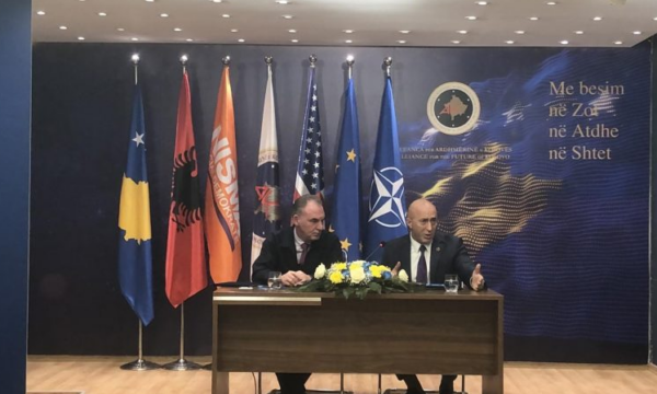 Haradinaj e Limaj bashkohen në koalicion parazgjedhor, disa nga pikat e paktit