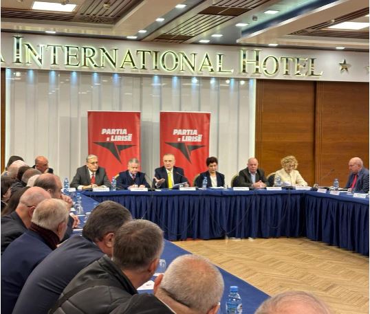 Meta: PL nismë për skemën e pensioneve, ta përfitojnë edhe ata me 15 vite punë