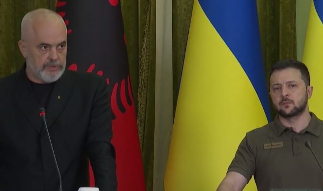Blindohet Tirana| 1500 policë në ruajtje të Zelenskit: Rrugët që bllokohen