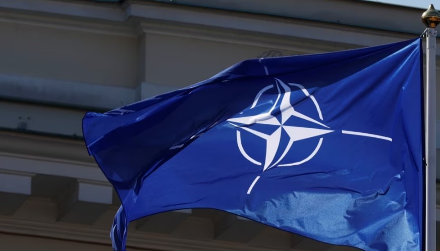NATO bën thirrje për shmangien e fjalorit nxitës lidhur me Kosovën