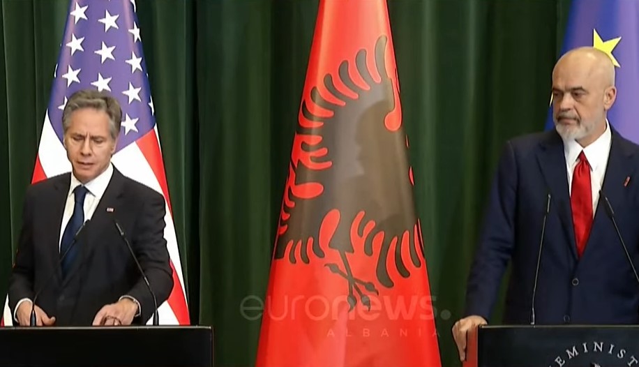 Blinken nga Tirana: Reforma në Drejtësi e vështirë, por po jep rezultate