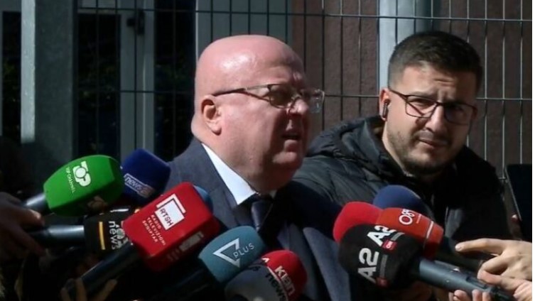 Shtyhet seanca e Berishës, avokati: Procedura e rregullt, e vërteton akt ekspertimi