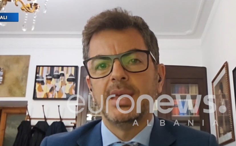 Avokati shqiptar në Itali: Pse 20-30 vjeç është mosha më e mirë për t’u bërë prind