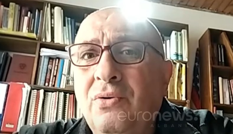 “U kërkojnë vajzave foto provokuese”- eksperti flet për grupin në ‘Telegram’