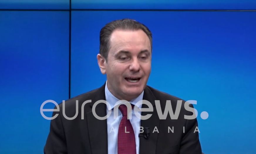 “Vendimet e Kushtetueses janë ligj”-Rugova: Reagimi i Kurtit për ‘Deçanin’, i drejtë