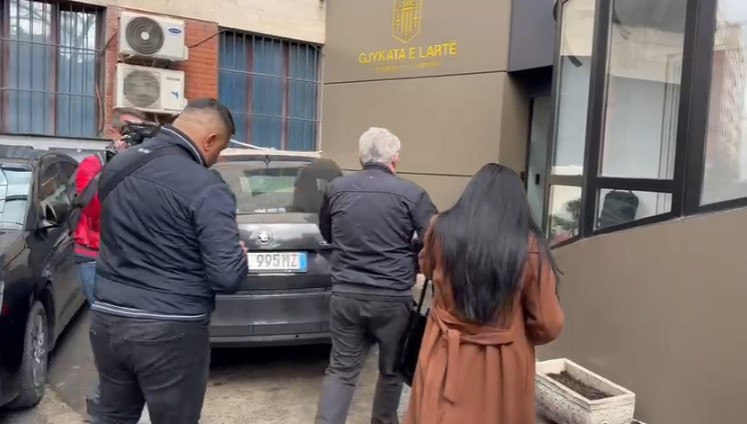 Gjykata e Lartë merr sot vendimin për ’21 janarin’, të pranishëm familjarët e Nikës