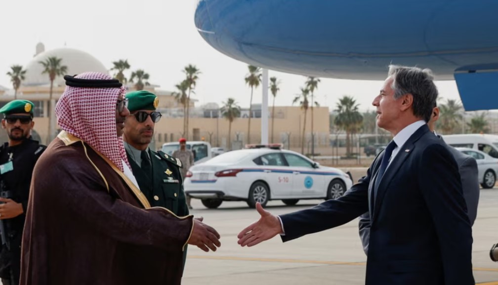 Lufta në Gaza, Blinken vizitë në Arabinë Saudite për diskutime