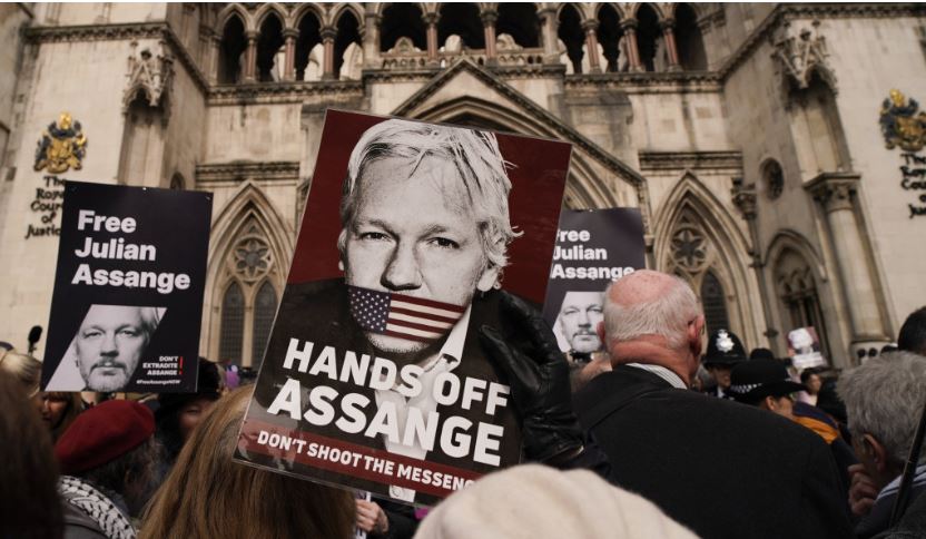 Gjykata në Londër i jep Assange të drejtën për të apeluar kundër SHBA