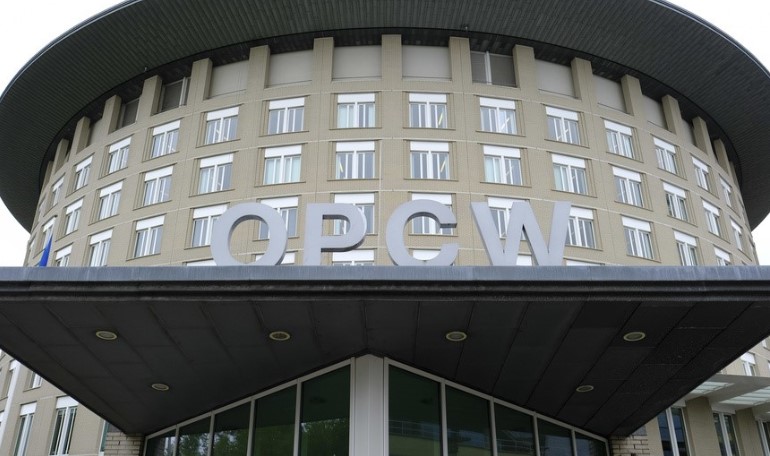 Rusia dhe Ukraina akuzojnë njëra-tjetrën për përdorimin e armëve kimike