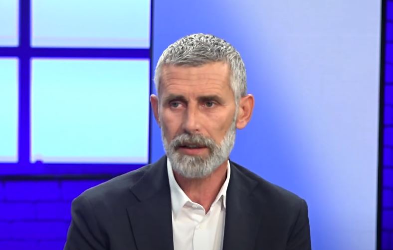 “Nuk ngopemi kurrë…” Përfaqësuesi i FSHF: Po bëhet punë vetëmohuese me skuadrën