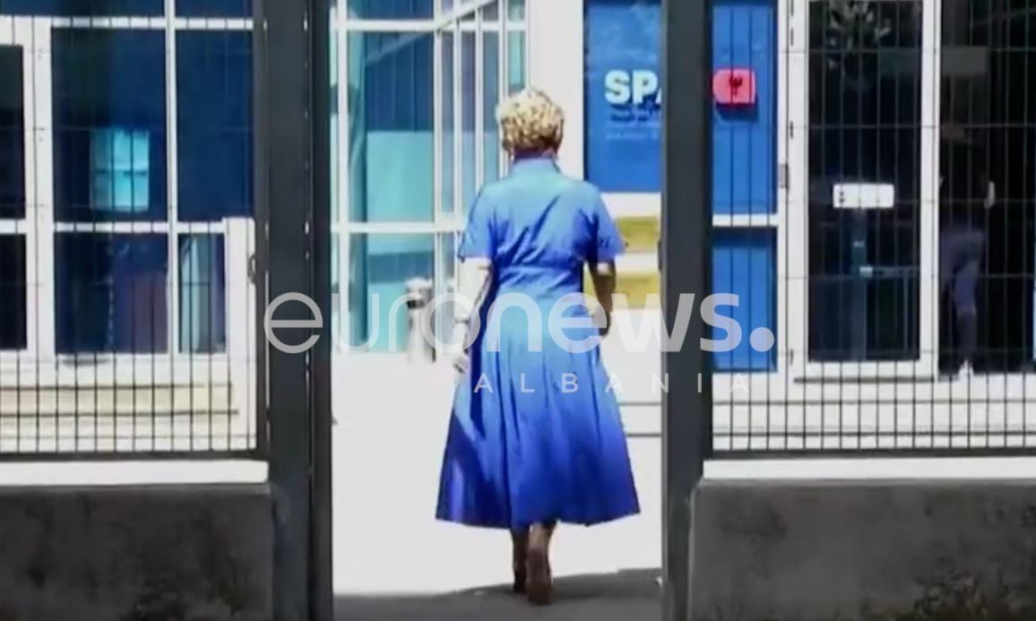 Monika Kryemadhi paraqitet në Prokurorinë e Posaçme