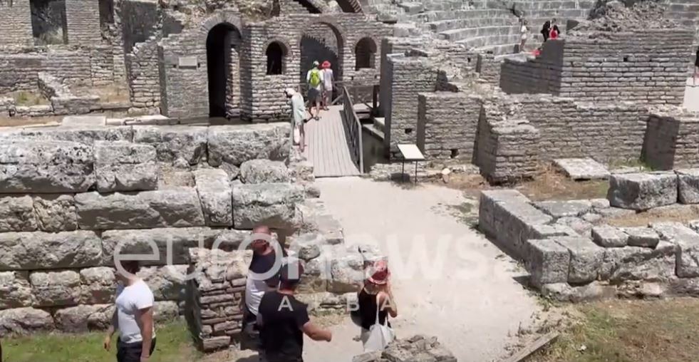 30% e shqiptarëve panë shfaqje, INSTAT: Në muze 1 mln vizitorë, shumica të huaj