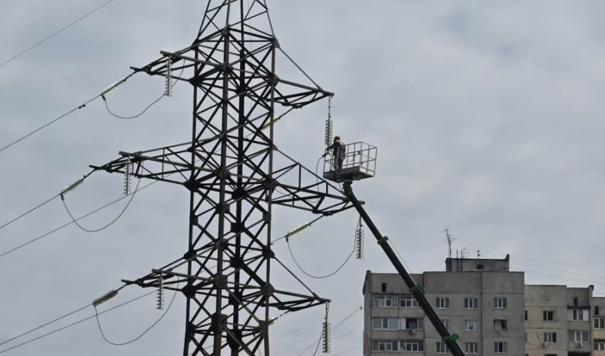 Dëmet në infrastrukturën energjetike, Ukraina vazhdon importimin rekord të rrymës