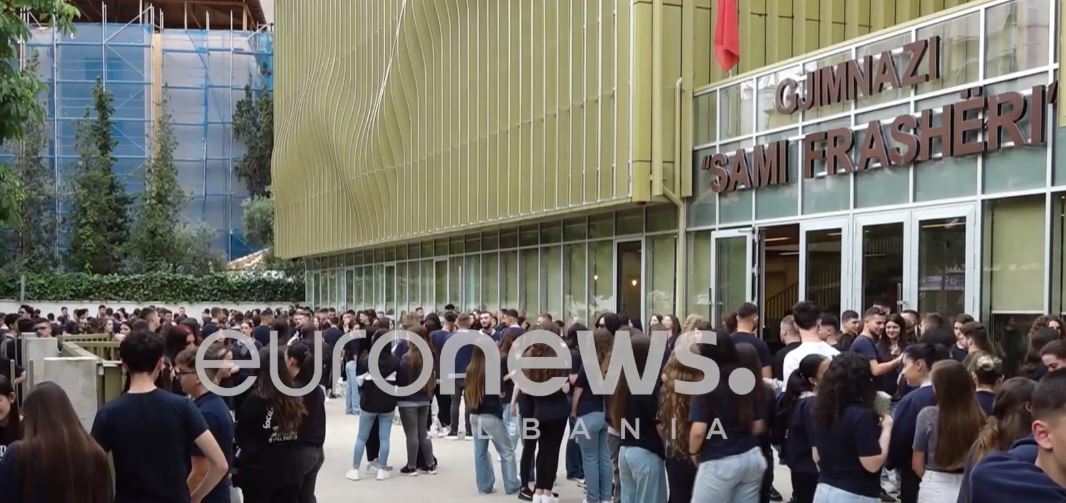 Matura Shtetërore, 28 mijë maturantë zhvilluan provimin e parë të gjuhës së huaj