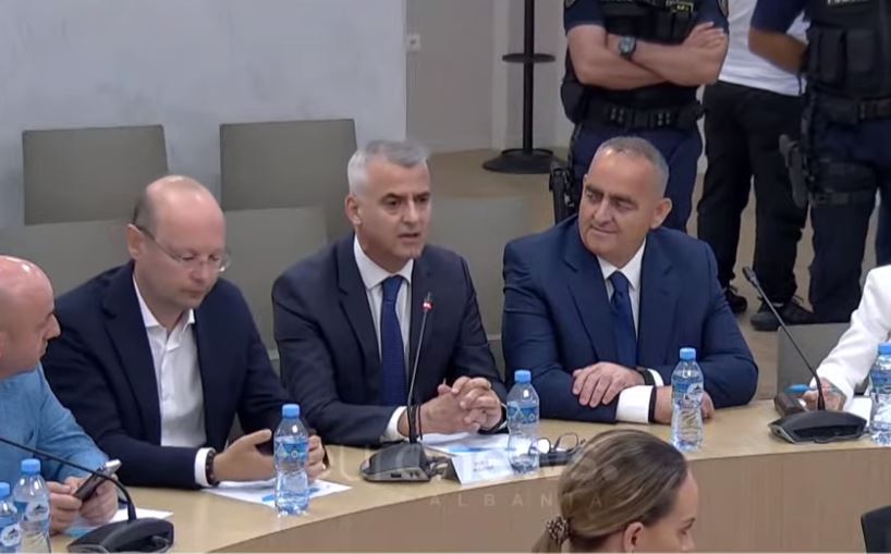 Mandati i Belerit, Dule në KQZ: Sot doni të përmbyllni rrëmbimin e Bashkisë Himarë
