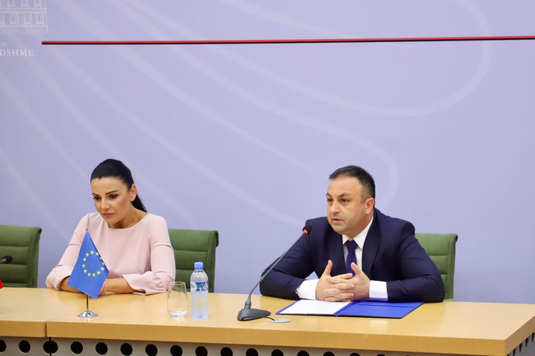 Prezantohet ministri ri i Brendshëm: Do reformohet gjithë zinxhiri i policisë