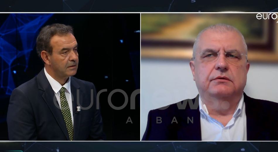 Paralajmërimi i fortë i analistit serb: Muaj të vështirë për Serbinë dhe Kosovën…