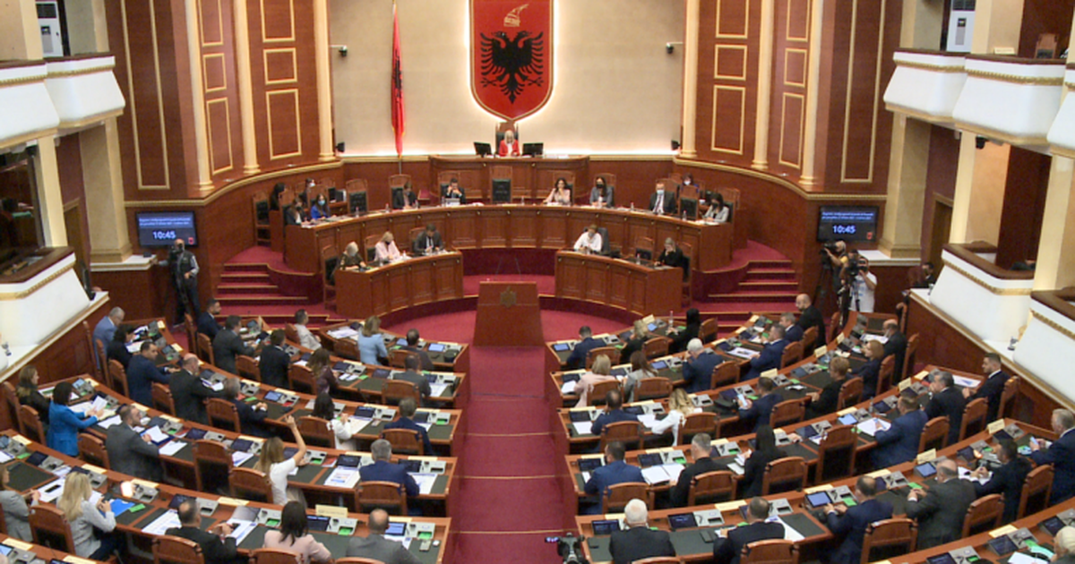 Ndryshimi i herësit dhe vota e diasporës, PS depoziton projektligjin e zgjedhores