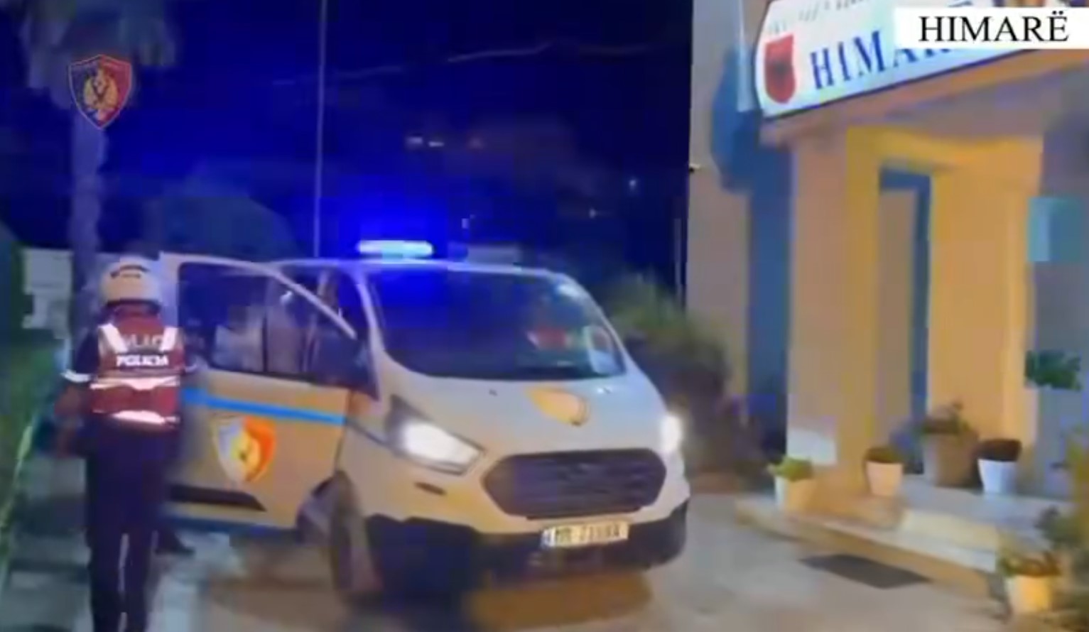 Qarkullonte me armë zjarri me vete, arrestohet 25-vjeçari në Himarë