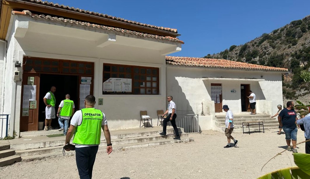 Mbyllet votimi në Himarë! KQZ: Pjesëmarrja në votime 37.69%