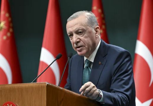 Erdogan jep alarmin  Lufta Rusi Ukrainë ka mbërritur në pragun e Turqisë