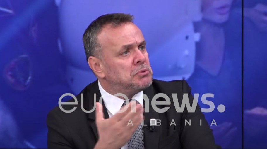 “Rruga nacionale nuk është vend për tubim”, Karamuço: Ja çfarë ligji u shkel