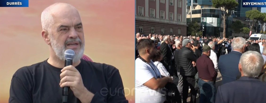 Rama pensionistëve në Durrës: Ja pse nuk janë rritur pensionet 10 vitet e fundit