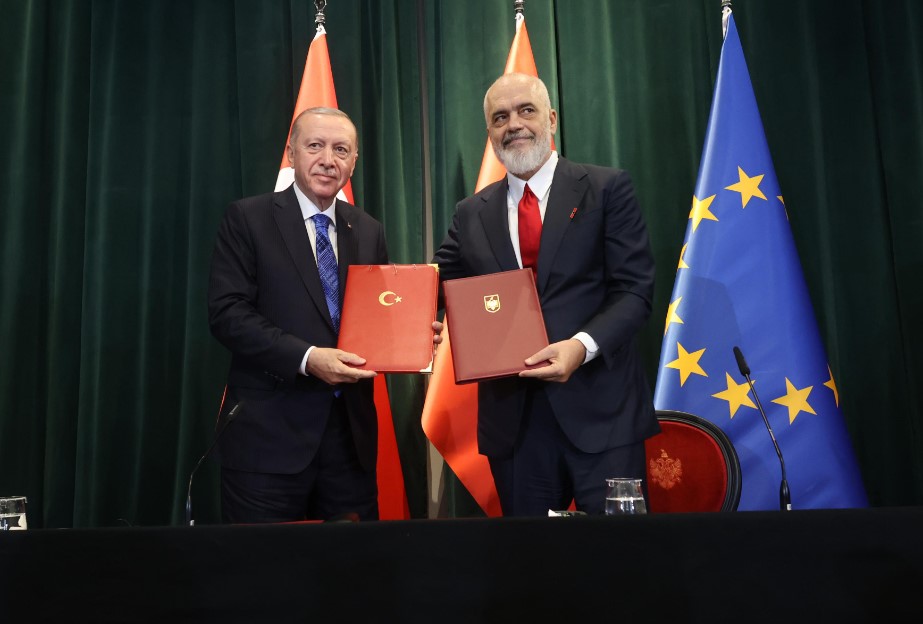Rama dhe Erdogan firomsin marrëveshjet, krijohet Këshilli i Lartë i Bashkëpunimit