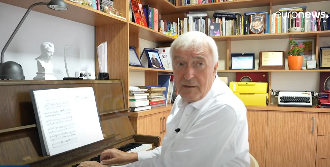 Si u krijua “Xhamadani vija-vija” për Kosovën? Shkurte Fejza u habit kur e dëgjoi…