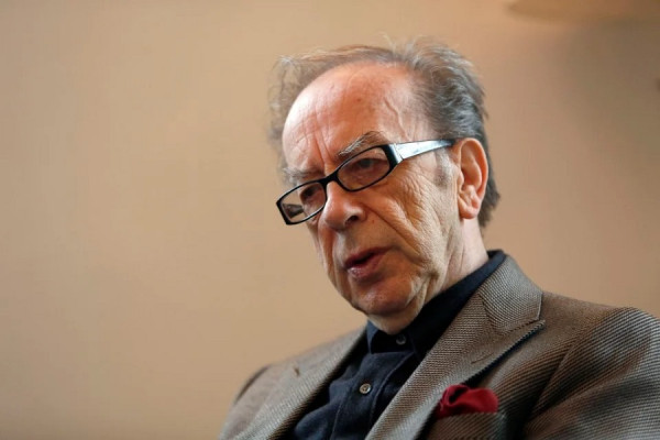 Publikohen sot dorëshkrimet e Ismail Kadaresë