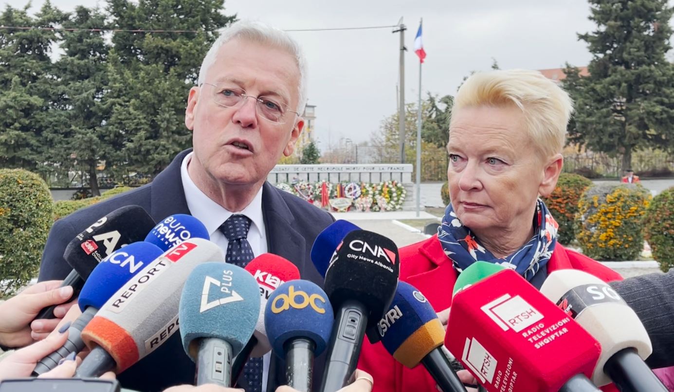 “BE mbështet integrimin dhe SPAK” – Ambasadorët vlerësojnë hapjen e kapitujve