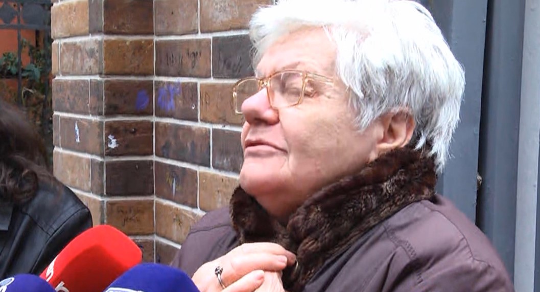Flet mes lotësh gjyshja e shokut të 14-vjeçarit: E ëma e priste në shtëpi për drekë