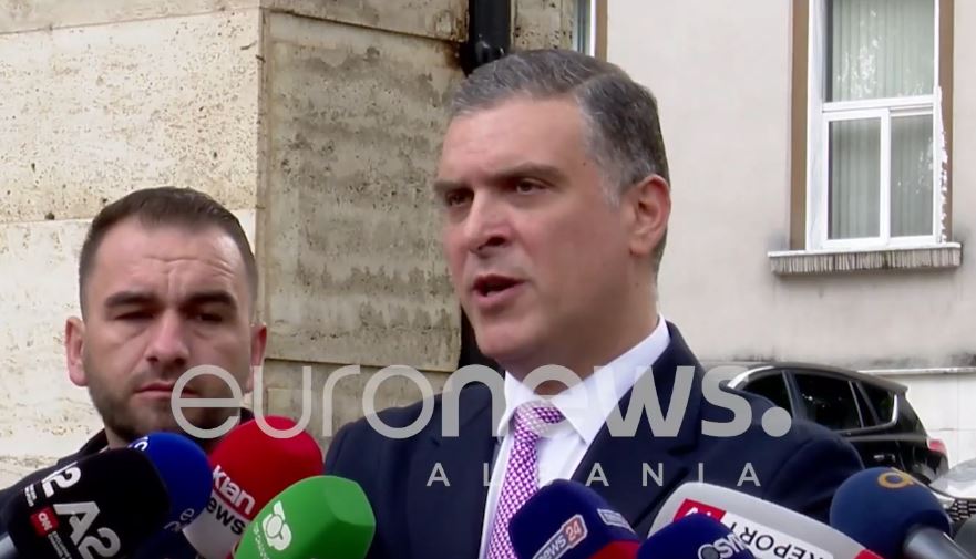 4 apo 11 maji? Cila datë do të “fitojë”? Presidenti vendos të hënën